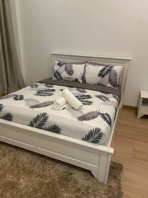 Apartment Millionaire Seaview Luxury Suites 2Br 无敌海景房minsu Tanjung Tokong